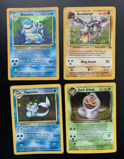 ??LOTTO 4 CARTE POKEMON:2/102 BLASTOISE BASE+1/62 FOSSIL + 2/82 + 12/64 JUNGLE?? - Image 1