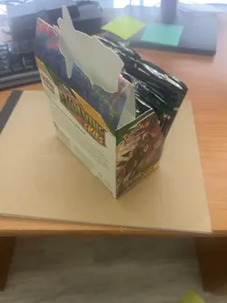 1x EMPTY - Pokemon Evolving Skies Booster Box w Empty Packs - No cards - Image 4
