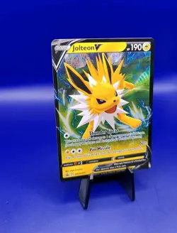 Jolteon V SWSH151 Sword & Shield Holo Rare Black Star Promo Pokemon Card 2021 B - Image 2