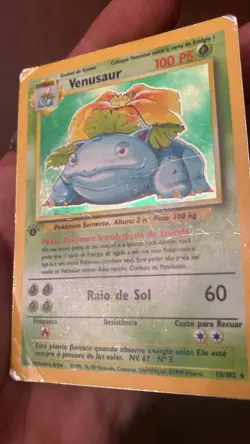 1999 Pokemon Base Set Venusaur 1st Edition 15/102 Rare Holo TCG - Portuguese - Image 2