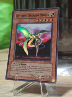 1st Edition Holo ☄ YuGiOh DIFFERENT DIMENSION DRAGON Super Rare * DCR-015 * - Image 1