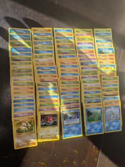 Large Lot Of Vintage Pokemon Commons and Uncommons 200+ - Image 3