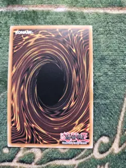 Yugioh Queen Azamina Quarter Century Secret Rare SUDA-EN009 - Image 3