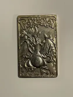 Pokemon Special Edition 23 karat Gold Plated Trading Card / #06 Charizard - Image 1