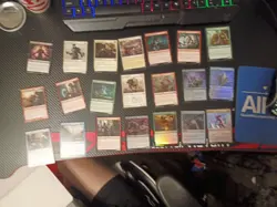 Magic the Gathering 2000 Cards With Land Tokens And Rares - Image 3