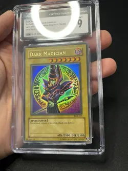2002 Yugioh Dark Magician LOB-005 Ultra-Rare Unlimited Original 1.5 Print - Image 4