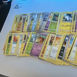 Pokemon TCG 500 Card Bulk Lot (Pictures Represent Cards That May Be Included) - Image 2