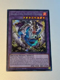 Yugioh Snake-Eyes Doomed Dragon, SUDA-EN035 Secret Rare, 1st Ed NM! - Image 1