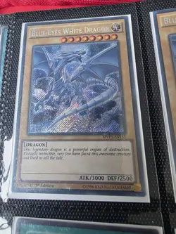 x3 BLUE-EYES WHITE DRAGON 1ST EDITION SECRET RARE (ALT) MVP1-ENS55 NM Yu-Gi-Oh! - Image 2