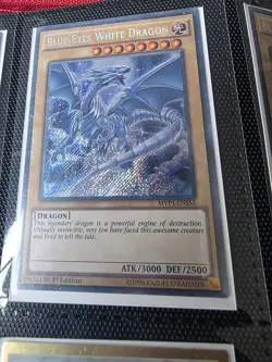 x3 BLUE-EYES WHITE DRAGON 1ST EDITION SECRET RARE (ALT) MVP1-ENS55 NM Yu-Gi-Oh! - Image 3