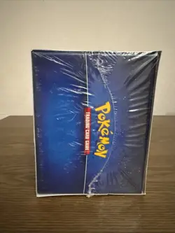 Pokemon Premium Deck Holder Dragonite VSTAR Collection Pokemon GO 820650870798 - Image 2