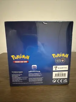 Pokemon Premium Deck Holder Dragonite VSTAR Collection Pokemon GO 820650870798 - Image 3