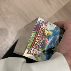 Pokemon TCG Scarlet and Violet Paldea Evolved Booster Box, Sealed / Cards TCG - Image 2
