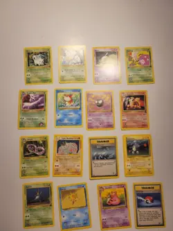 Lot 3 of 200+ vintage 1999 & 2000 Pokemon cards - Image 2