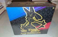 Pokemon TCG: Crown Zenith Elite Trainer Box - 10 Packs BRAND NEW FACTORY SEALED 820650851476 - Image 3