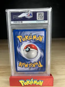 2000 Pokemon Dark Charizard Holo 1st Edition 4/82 PSA 8 (Team Rocket) - Image 2