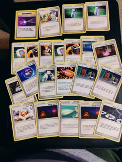 Pokemon Random Vintage Card Lot - Image 4