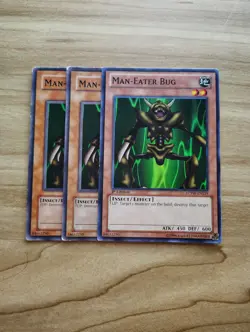 Yu-Gi-Oh! - Man-Eater Bug 3X - Complete Playset - Image 1