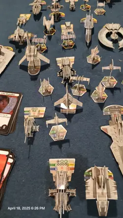 Star Wars PocketModel TCG. Approx 60 Figures With 165 Cards - Image 3