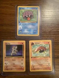 Pokemon 1998 All 1st Edition 3 Card Lot- Machop, Shellder, Kabuto - Image 1