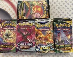 pokemon card Sword And Shield booster pack lot (50) sealed! Evo Skies Chilling.. - Image 1