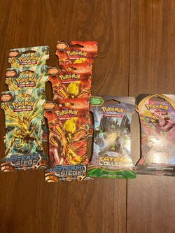 8 Packs Pokemon trading game cards - Image 1