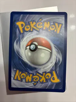 Caitlin 213/198 SWSH Chilling Reign Rainbow Secret Rare Card Near Mint Condition - Image 2