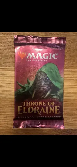 New MTG Throne of Eldraine Magic the Gathering Collectors 15 Card Booster Pack - Image 1