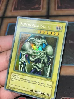 Yugioh Summoned Skull MRD-003 Ultra Rare Original Print Misprint Max Faded - Image 2