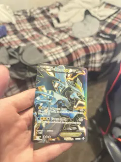Black Kyurem EX Full Art Holo Rare Card 145/149 Boundaries Crossed NM - Image 1