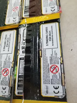 Lot of 4 - LEGO Star Wars - Series 1 Trading Cards Sealed Packs - Image 5