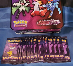 Pokemon Charizard Tin Lunch Box No Dents BONUS 19 Trick or Trade Card Packs! - Image 3