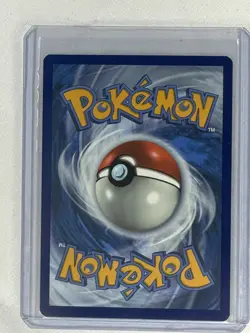 2020 Lugia Holo Rare 132/185 Vivid Voltage Pokemon Card NM-MT - Image 2
