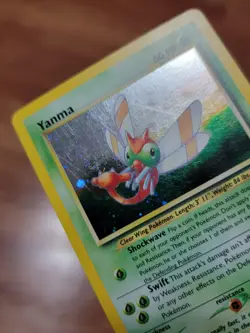 Pokemon TCG Card English Unlimited Neo Discovery Yanma 17/75 Holo Rare MP - Image 2