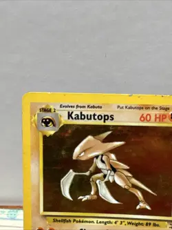 Pokemon TCG Kabutops 9/62 Fossil Holo Rare Card - Image 3