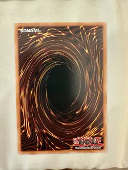 Little D LCJW-EN145 Legendary Collection 4: Joey's World 1st Edition LP Common - Image 2