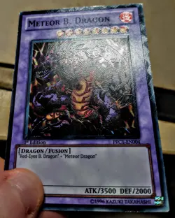 Yu-Gi-Oh! Ultimate Rare Style Meteor B. Dragon - Image 4