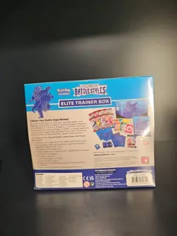 Pokemon TCG - Blue Sword & Shield Battle Styles - Elite Trainer Box - Sealed - Image 3
