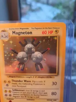 Pokemon TCG Magneton Base Set Holo Rare Card 9/102 WOTC 1999 Vintage Keiji Vgc - Image 3