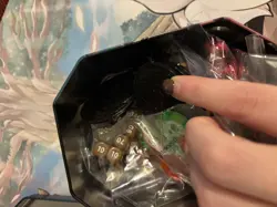 Pokemon TCG Heroes Tin Umbreon, Mixed coins and dice inside, not sealed - Image 3