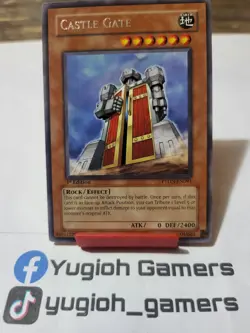 Yu-Gi-Oh Castle Gate PTDN 1st Edition Rare Light Played - Image 1