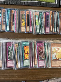 600+ Yu-Gi-Oh Vintage 1st Ed Card Lot Please Read Yugioh - Image 3