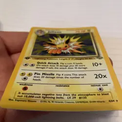 Pokemon Jolteon TCG Jungle 4/64 Holo Unlimited Rare First Edition - Image 4