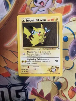 Lt. Surge's Pikachu - 81/132 - Pokemon Gym Heroes Unlimited Card WOTC NM - Image 1