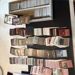 Lot Of MAGIC THE GATHERING MTG Cards Mix Mostly Commons Revised, 4th Ed And + - Image 1