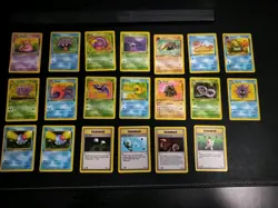 1st Edition Pokemon TCG Lot Fossil & Jungle Lot 20 Mostly NM Cards. - Image 1