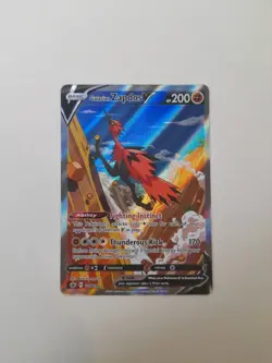 Pokemon TCG Galarian Zapdos V 174/198 Chilling Reign Alt Art Rare - Image 2
