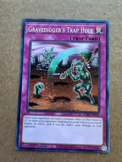 Gravedigger's Trap Hole SDBT-EN033 Yugioh - Image 1
