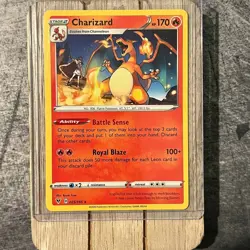 Charizard | 025/185 | Regular Rare | Vivid Voltage | 2020 Pokemon TCG Card | NM - Image 1