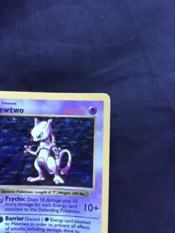 Pokemon Cards: Base Set Shadowless Rare Holo: Mewtwo 10/102 - Image 4